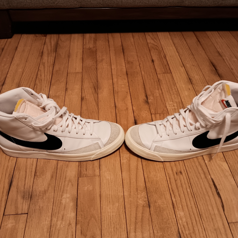 Nike Men's White and Black High-Top Sneakers